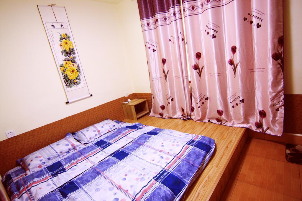 Lan Shan Chu Youth Hostel Yangshuo Ruang foto