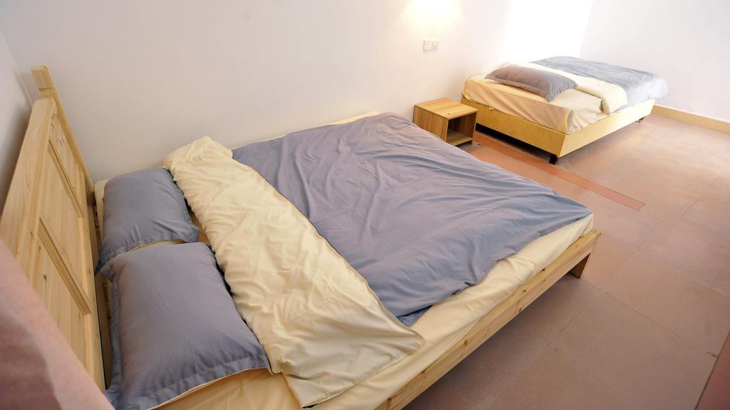 Lan Shan Chu Youth Hostel Yangshuo Ruang foto
