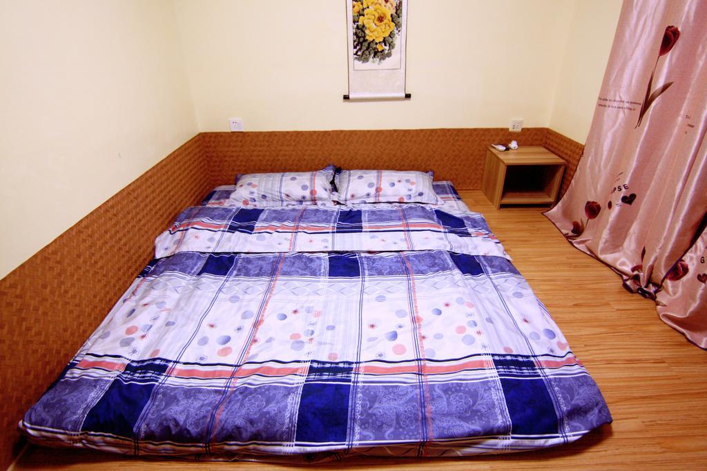 Lan Shan Chu Youth Hostel Yangshuo Ruang foto